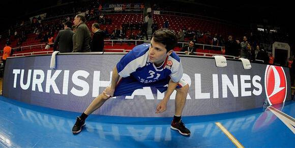 thomas-heurtel-in-pregame-anadolu-efes-istanbul-eb14