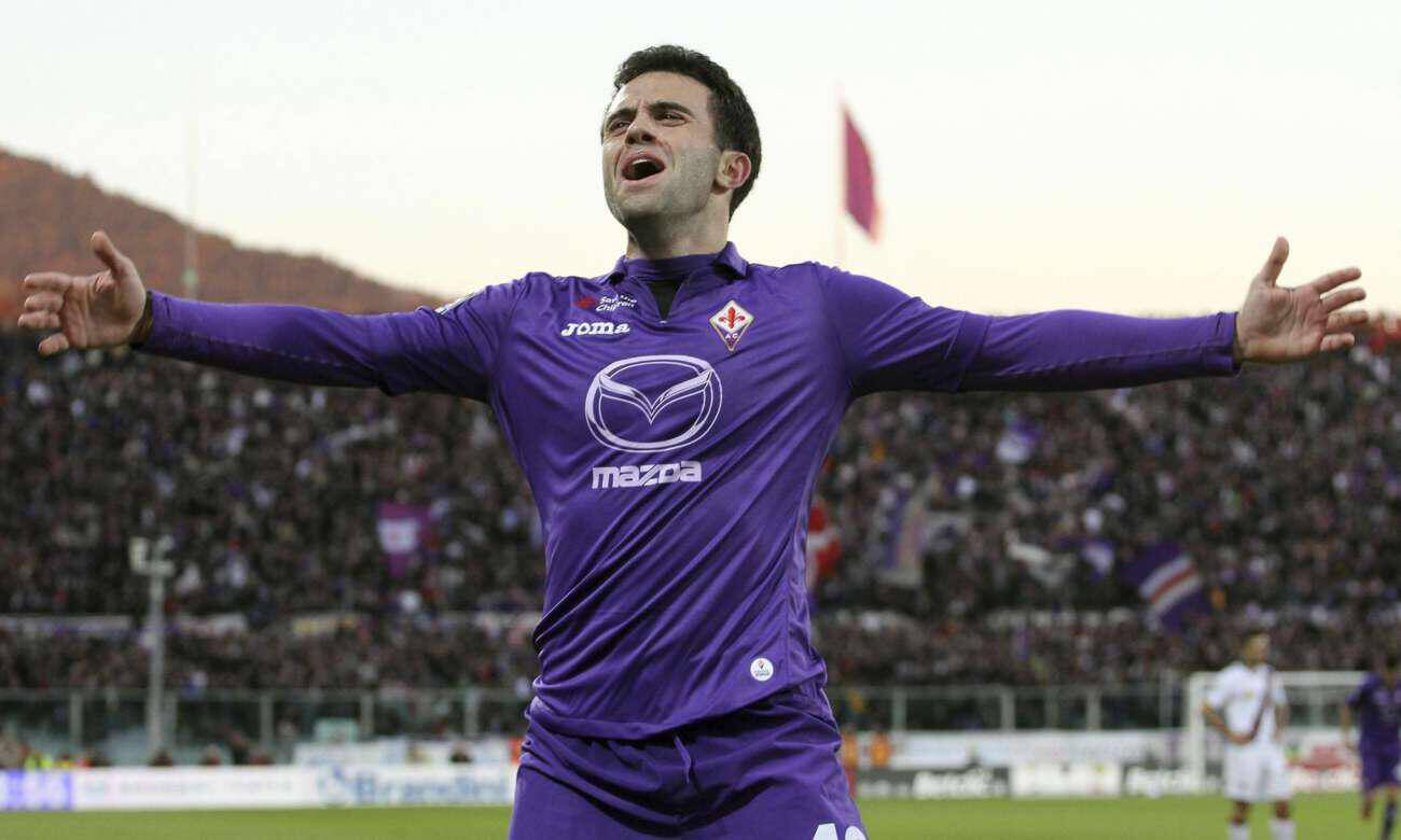 Giuseppe Rossi in action for Fiorentina