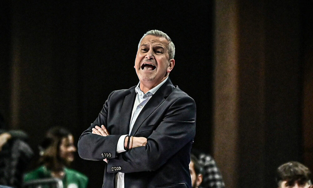 Ζούρος: «Είναι η ΑΠΟΛΥΤΗ ξεφτίλα, ντροπή!»